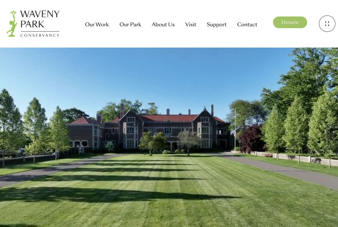 Waveny Park Conservancy website homepage featuring Waveny House and its lawn